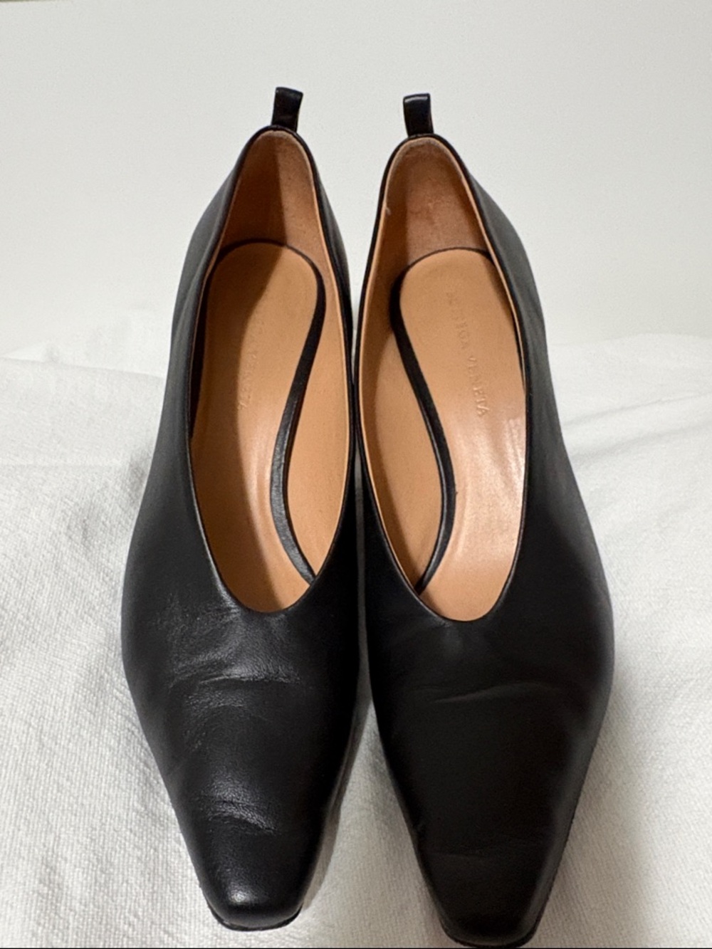 Bottega Veneta Black Leather heels